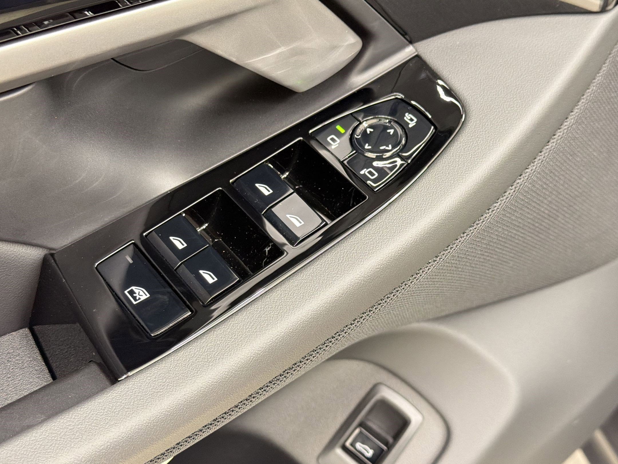 New 2026 BMW 530i RWD image 21