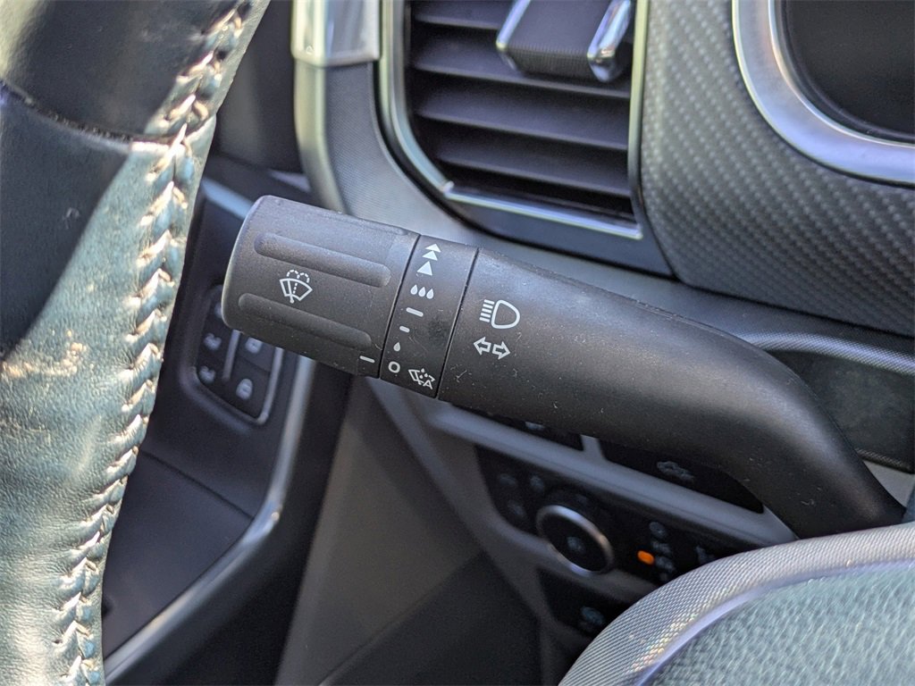 Used 2022 Ford F150 Limited image 27