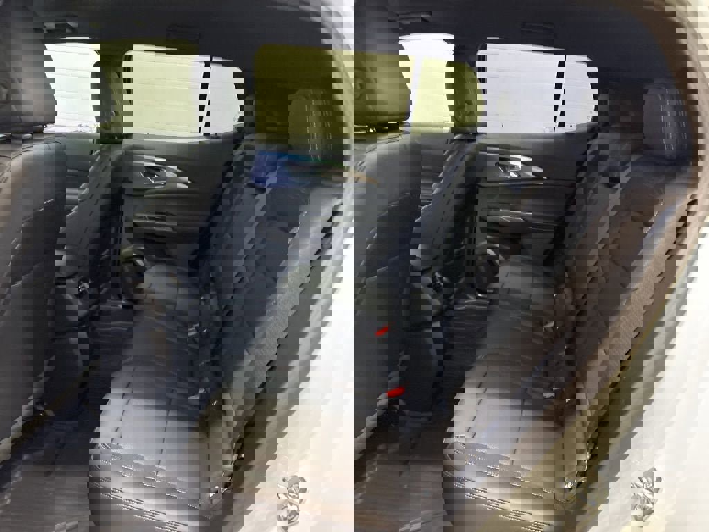 New 2026 Chevrolet Equinox EV LT image 11