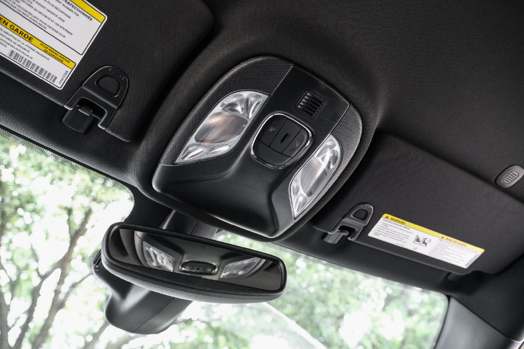 Used 2023 Jeep Compass Limited AWD/4WD image 40