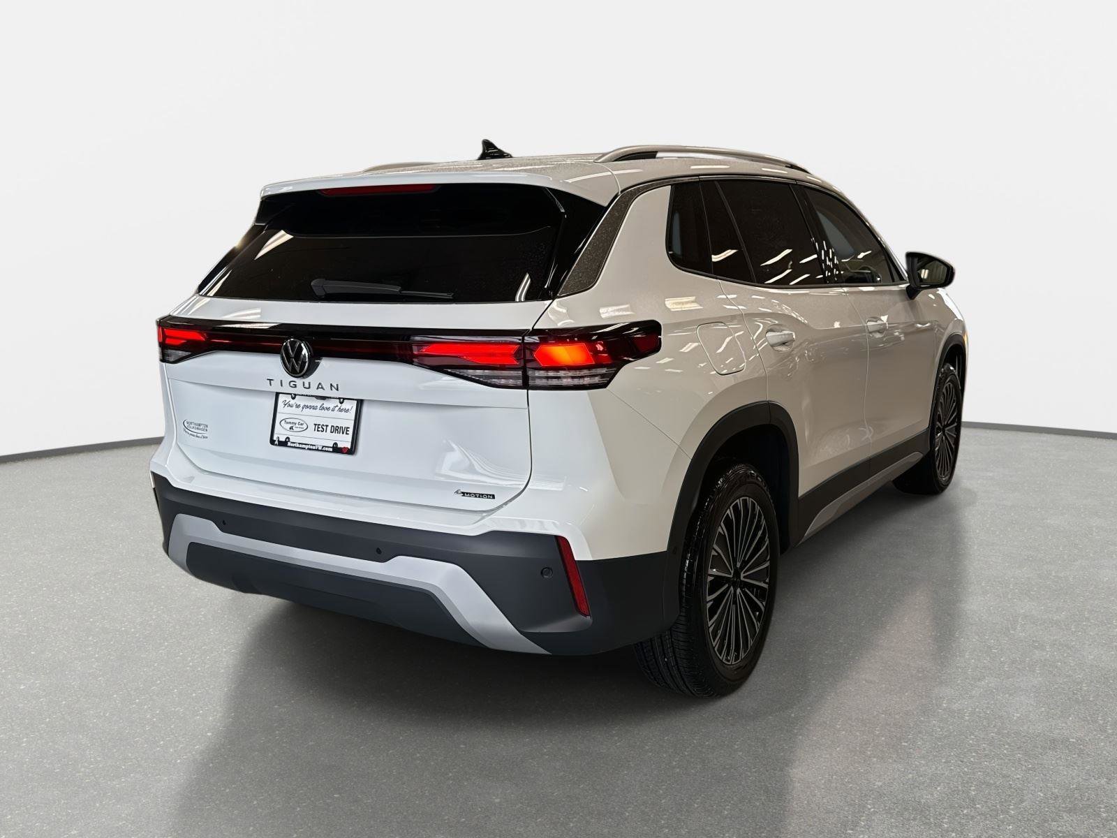 New 2026 Volkswagen Tiguan S image 5