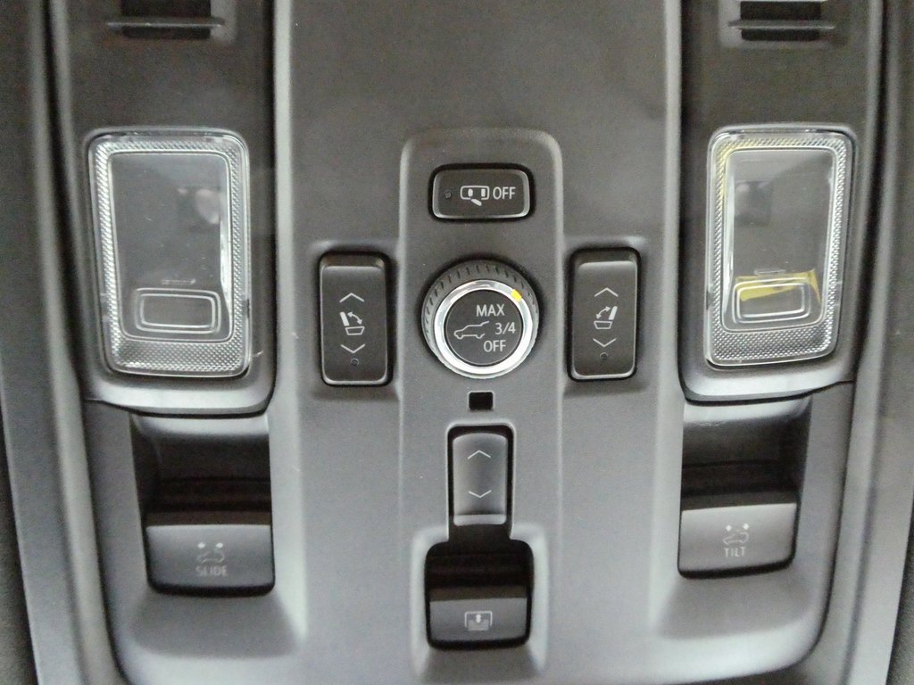 Certified 2025 GMC Yukon Denali image 20