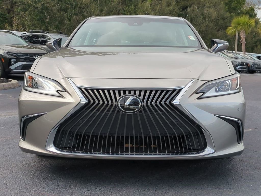 Used 2019 Lexus ES 350 image 9