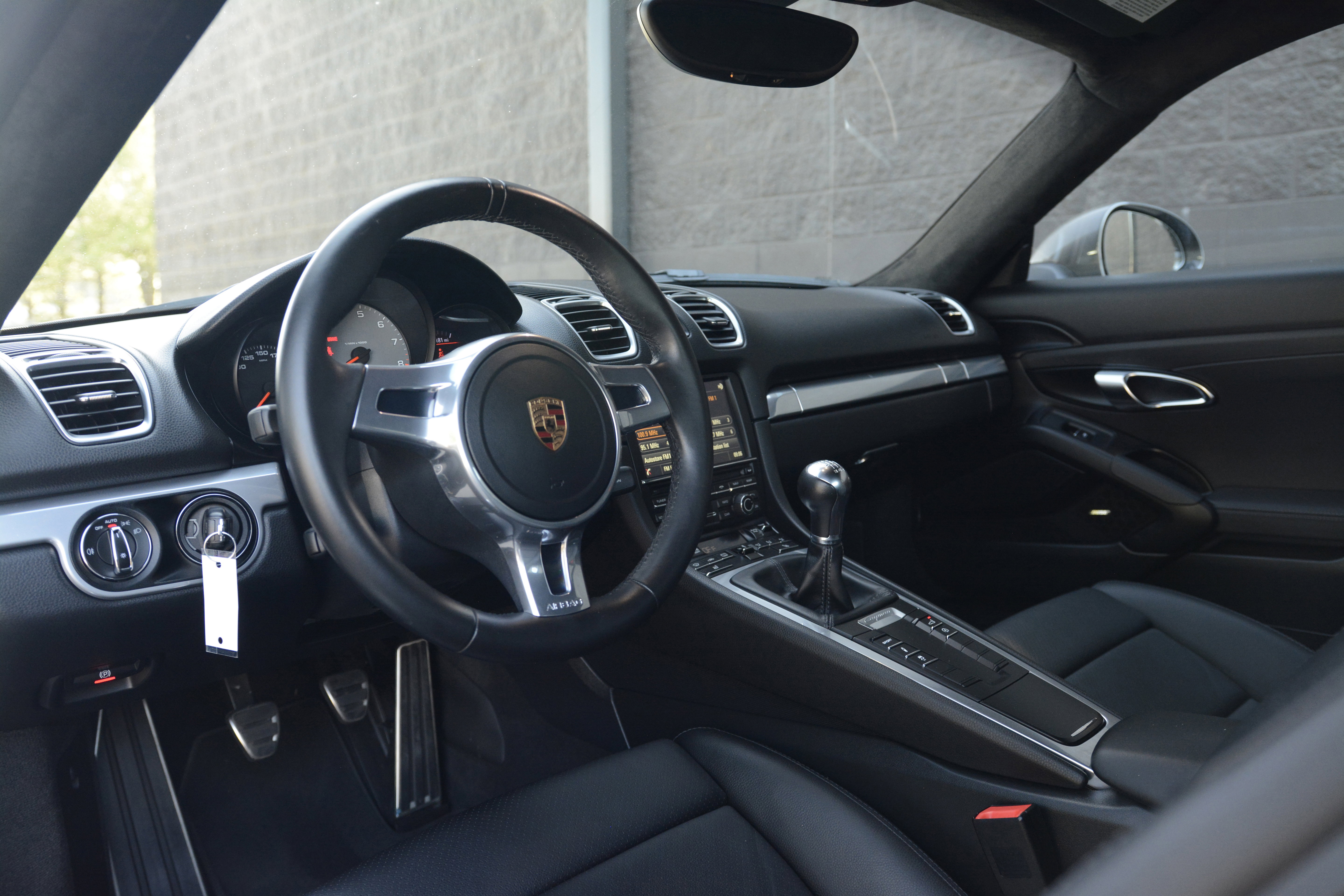 Certified 2016 Porsche Cayman S image 4