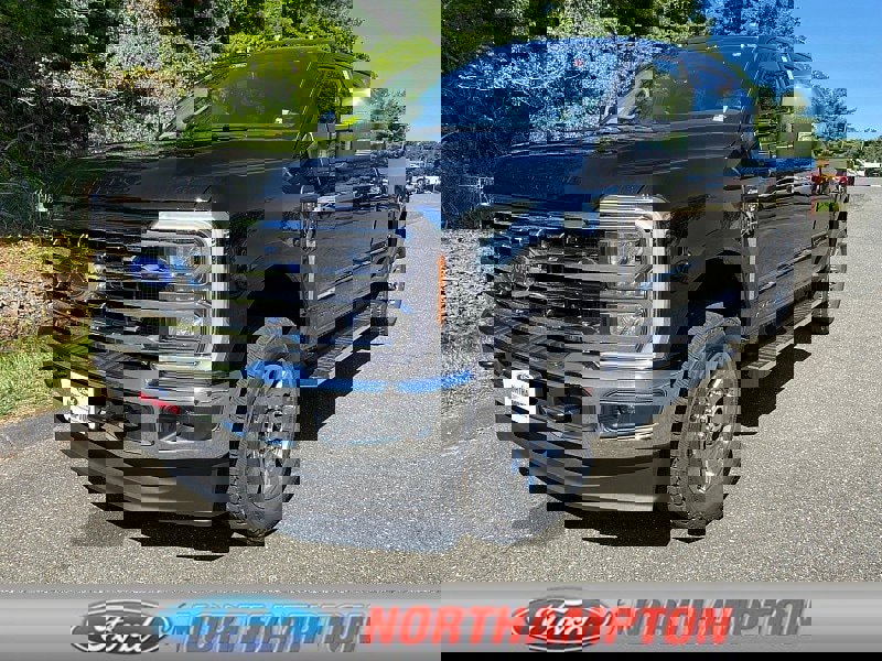 New 2026 Ford F350 Lariat image 1