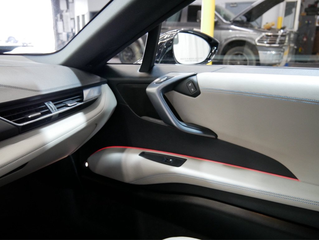 Used 2015 BMW i8 AWD/4WD image 23