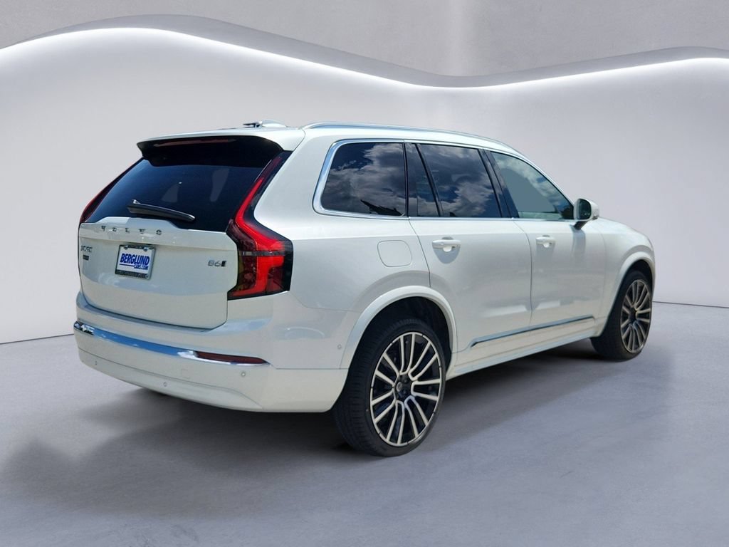 New 2026 Volvo XC90 B6 Plus w/ Protection Package Premier AWD/4WD image 4