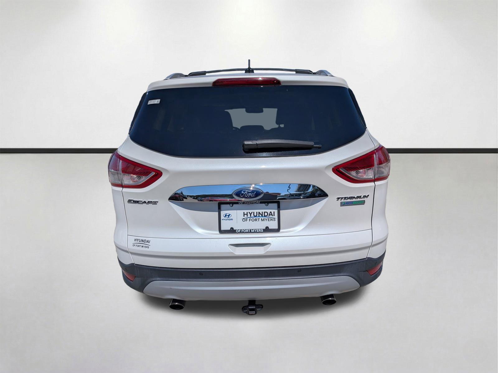 Used 2015 Ford Escape Titanium w/ Equipment Group 301A image 5