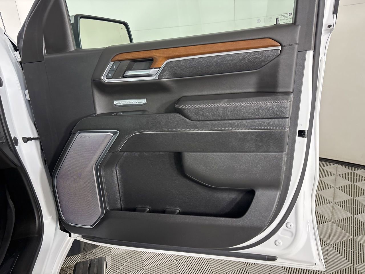 Used 2023 GMC Sierra 1500 Denali w/ Denali Reserve Package image 28