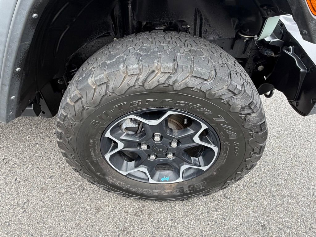 Used 2023 Jeep Wrangler Unlimited Rubicon 4xe image 16