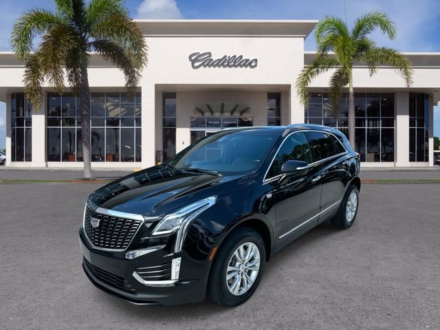 Certified 2023 Cadillac XT5 Luxury w/ LPO, Floor Liner Package FWD image 1