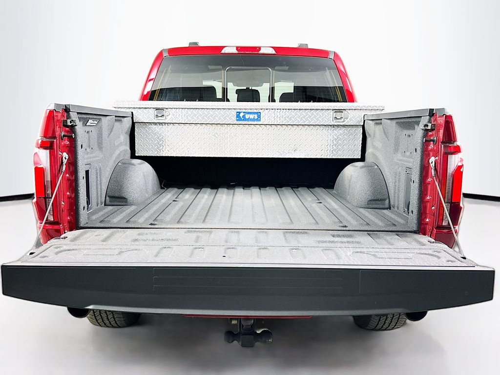 Used 2025 Ford F150 Lariat w/ Equipment Group 501A Mid AWD/4WD image 16