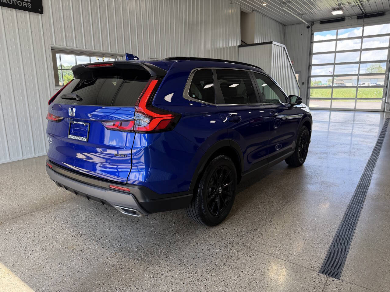 Used 2025 Honda CR-V Sport-L image 5