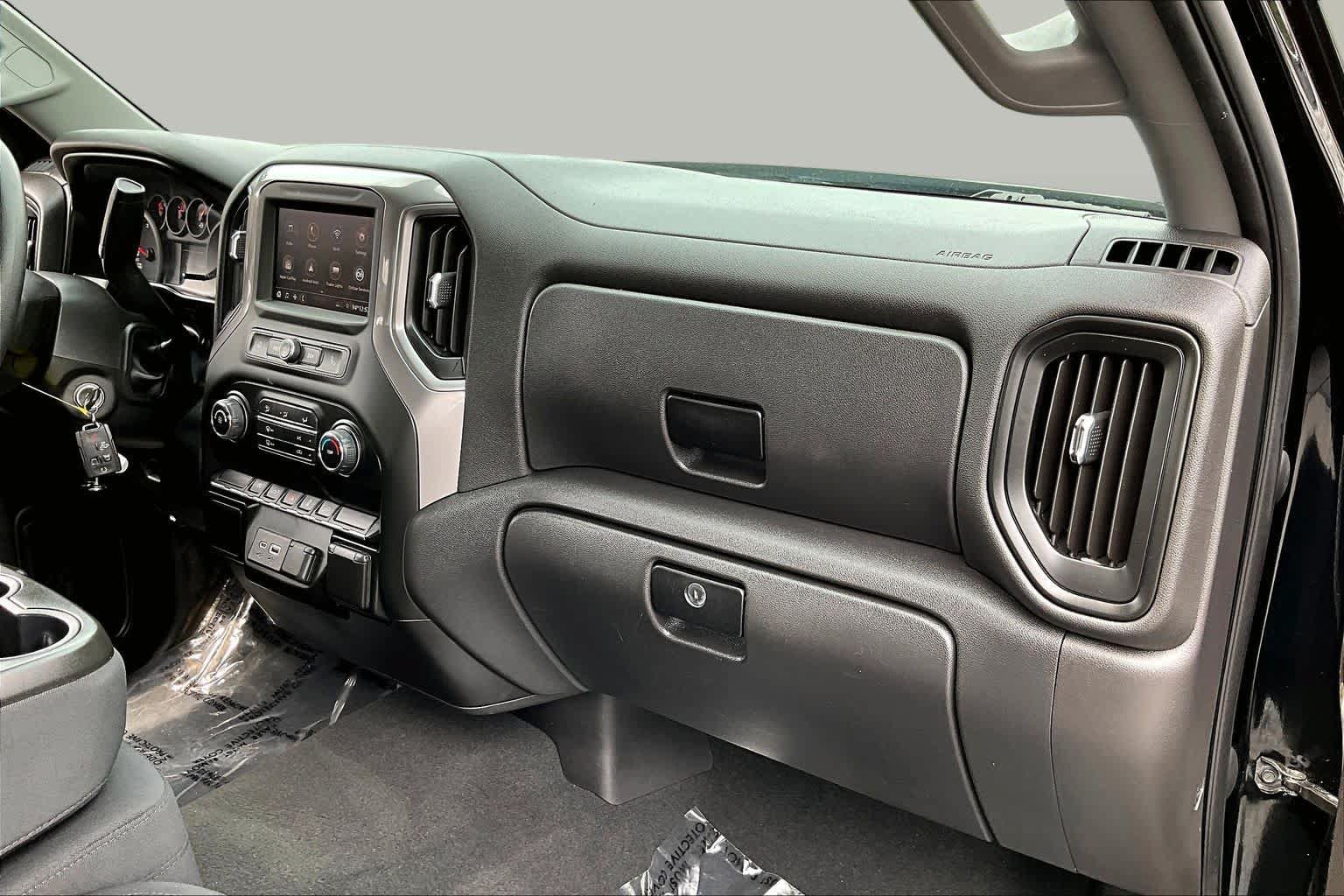 Used 2021 Chevrolet Silverado 1500 Custom AWD/4WD image 18