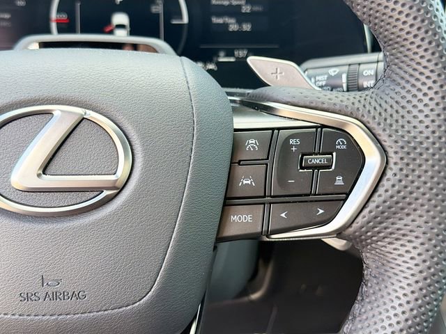 New 2026 Lexus TX 500h AWD image 40