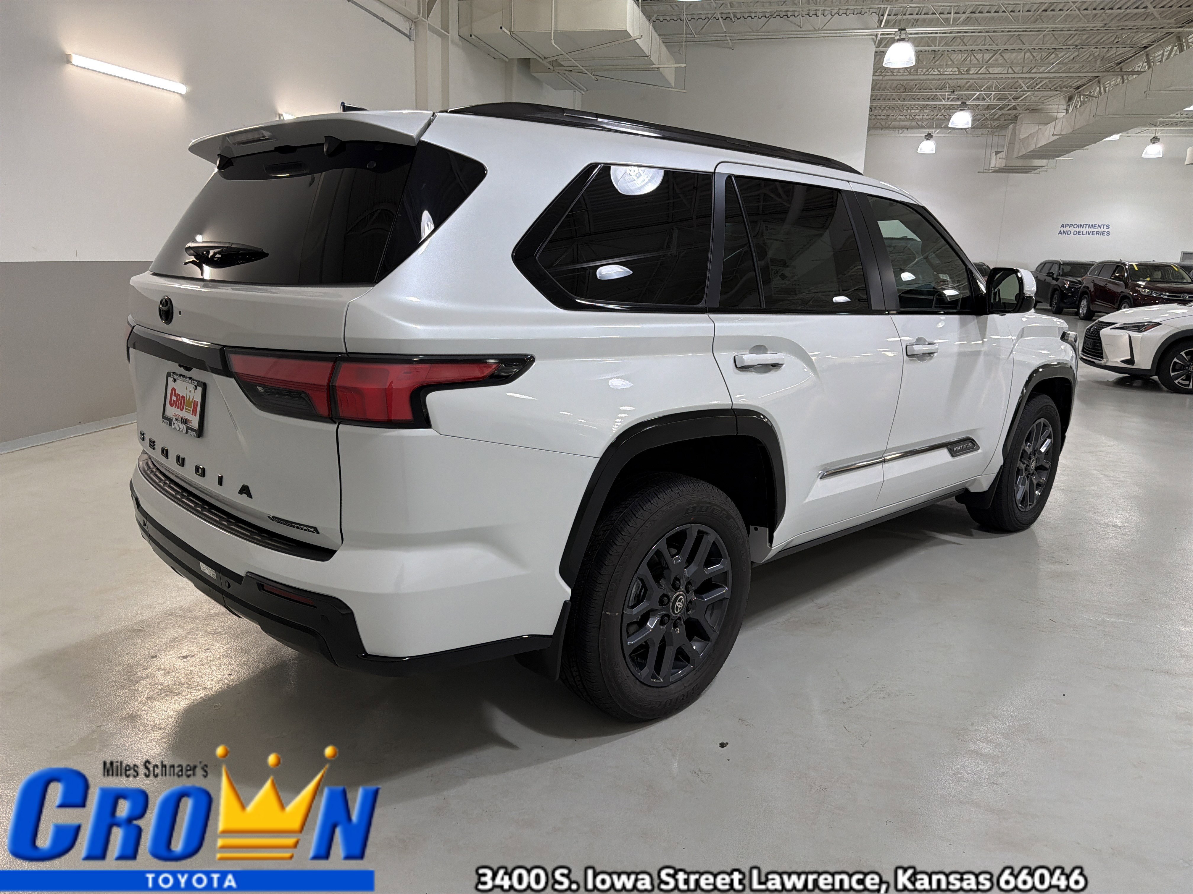 New 2026 Toyota Sequoia Platinum image 9