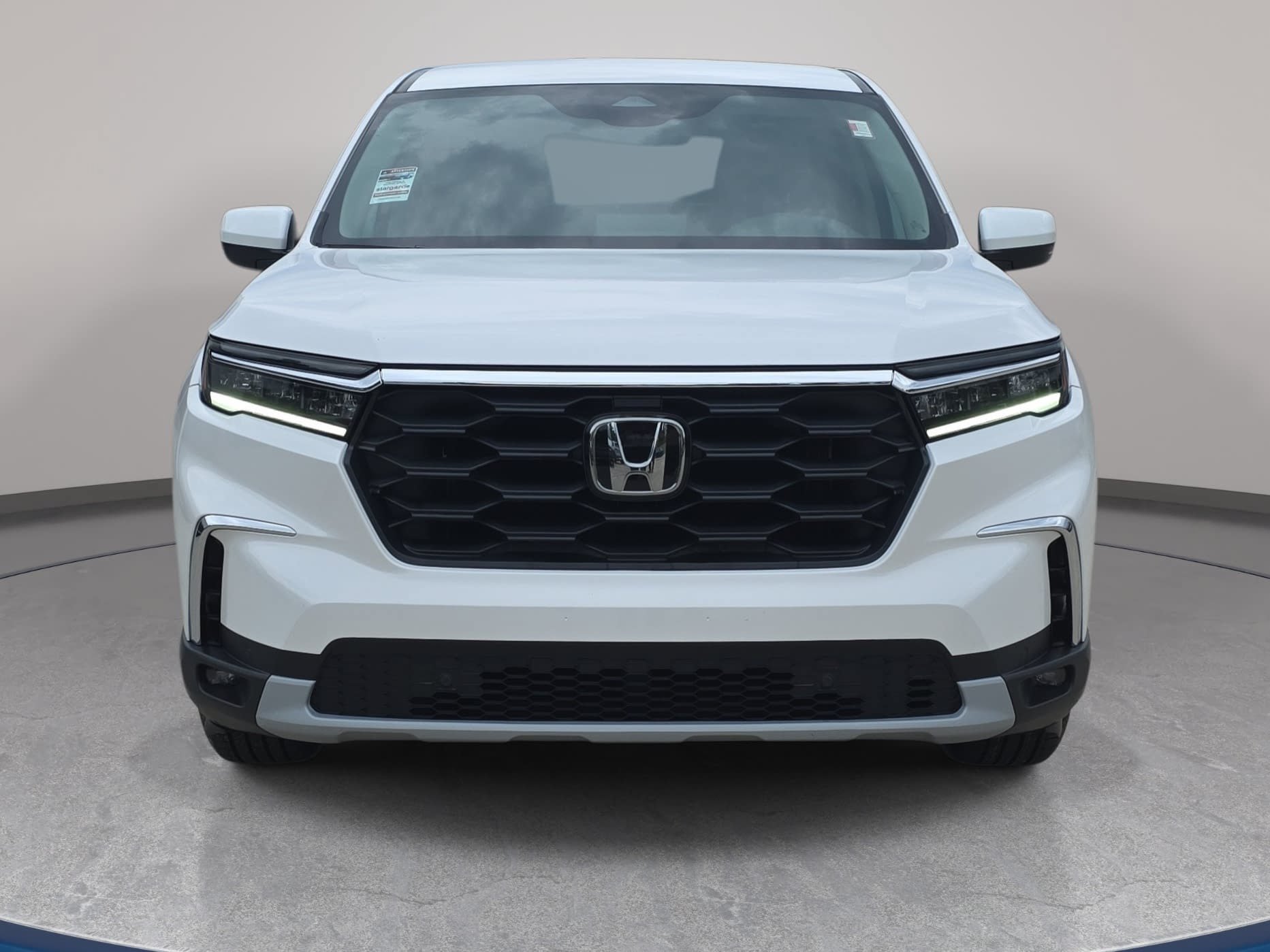 Certified 2024 Honda Pilot EX-L image 3