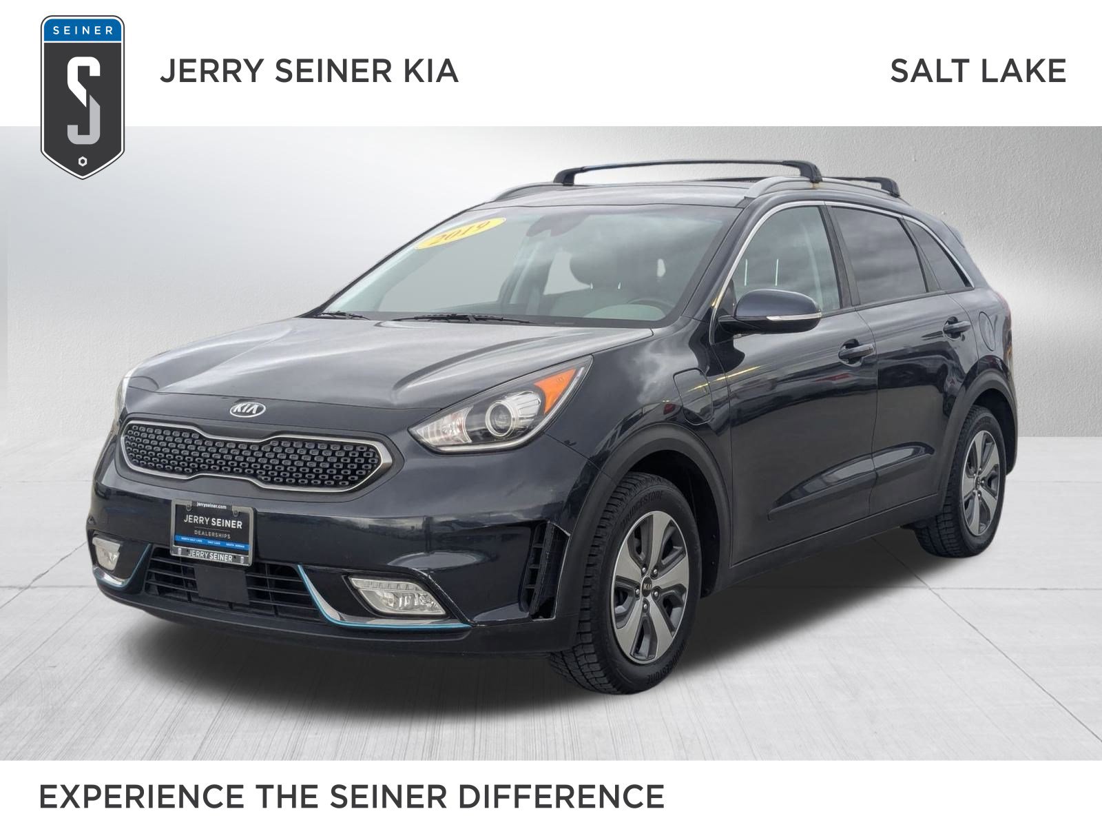Used 2019 Kia Niro EX image 1