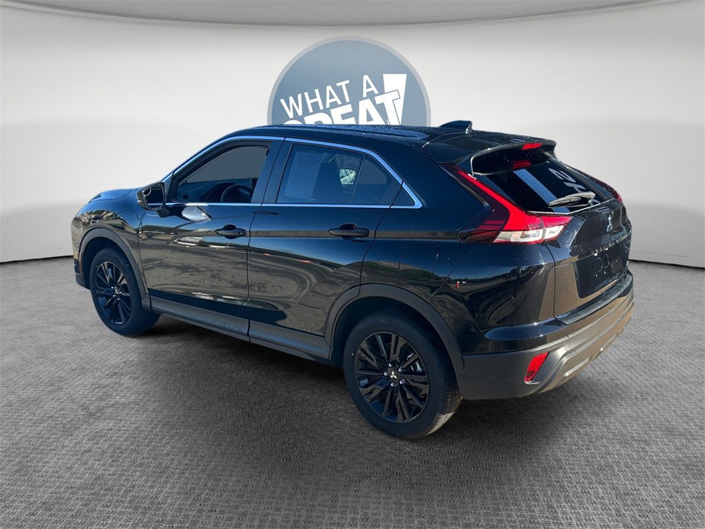 Used 2025 Mitsubishi Eclipse Cross LE image 6