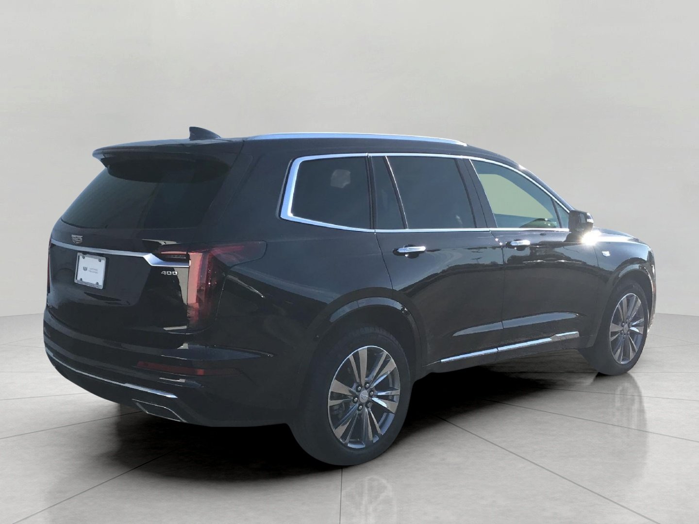 Certified 2025 Cadillac XT6 Premium Luxury w/ Platinum Package AWD/4WD image 26