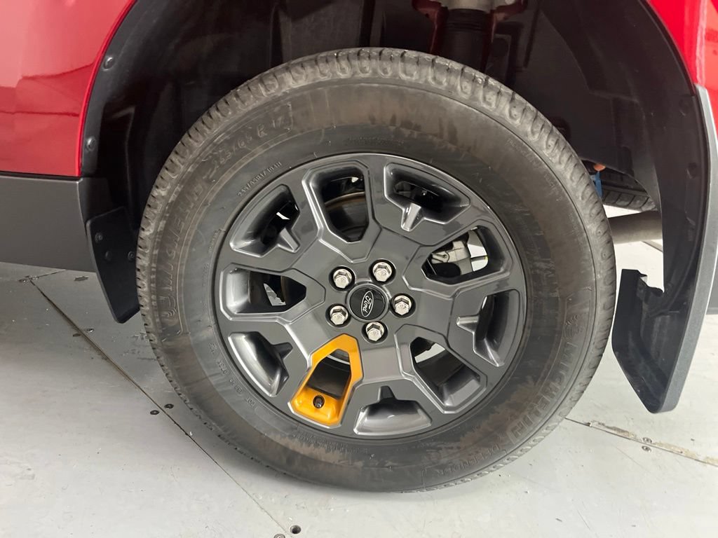 Used 2025 Ford Maverick Tremor AWD/4WD image 14