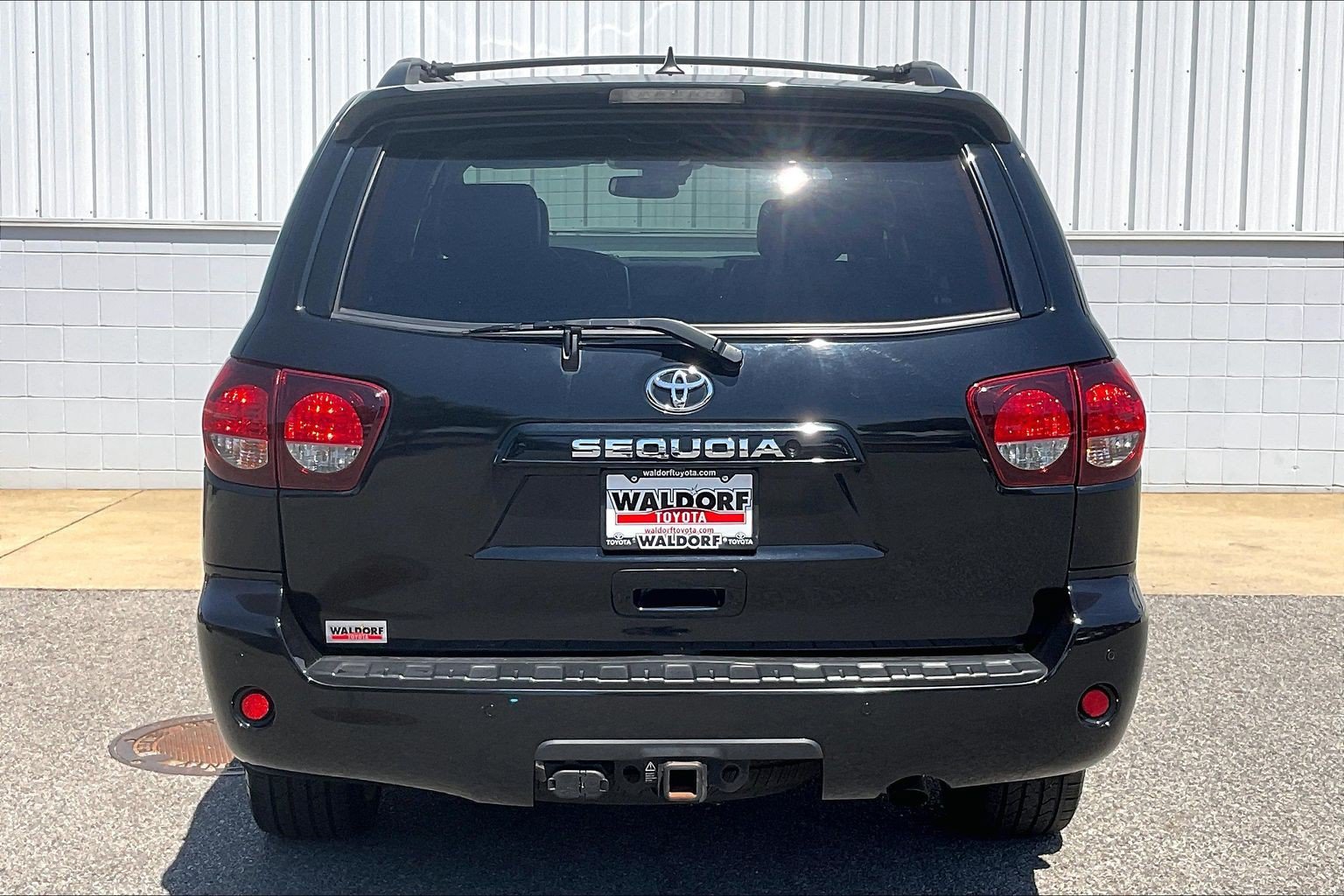 Used 2019 Toyota Sequoia TRD Sport w/ TRD Sport Premium Package AWD/4WD image 5