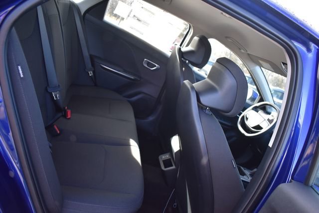 New 2026 Kia K4 LXS image 14
