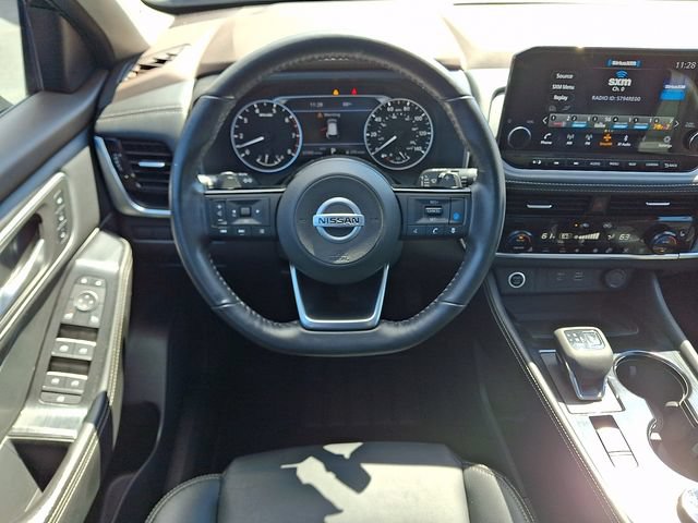 Used 2021 Nissan Rogue SL w/ Premium Package AWD/4WD image 12