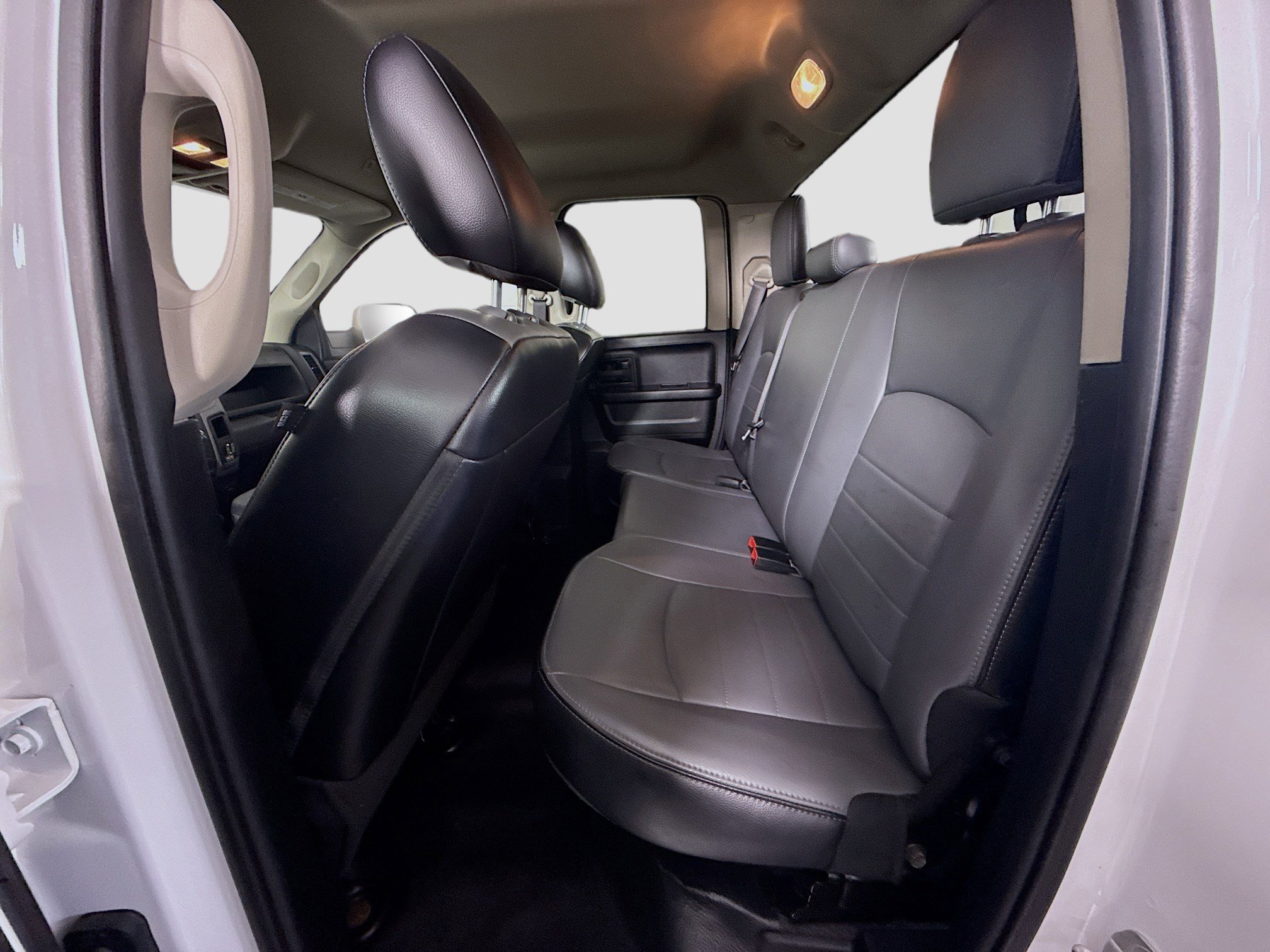 Used 2022 RAM 1500 Tradesman w/ Chrome Appearance Group image 24