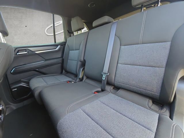 Used 2025 GMC Acadia Elevation image 22