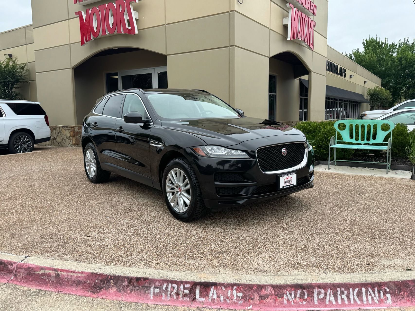 Used 2017 Jaguar F-PACE Prestige AWD/4WD image 5