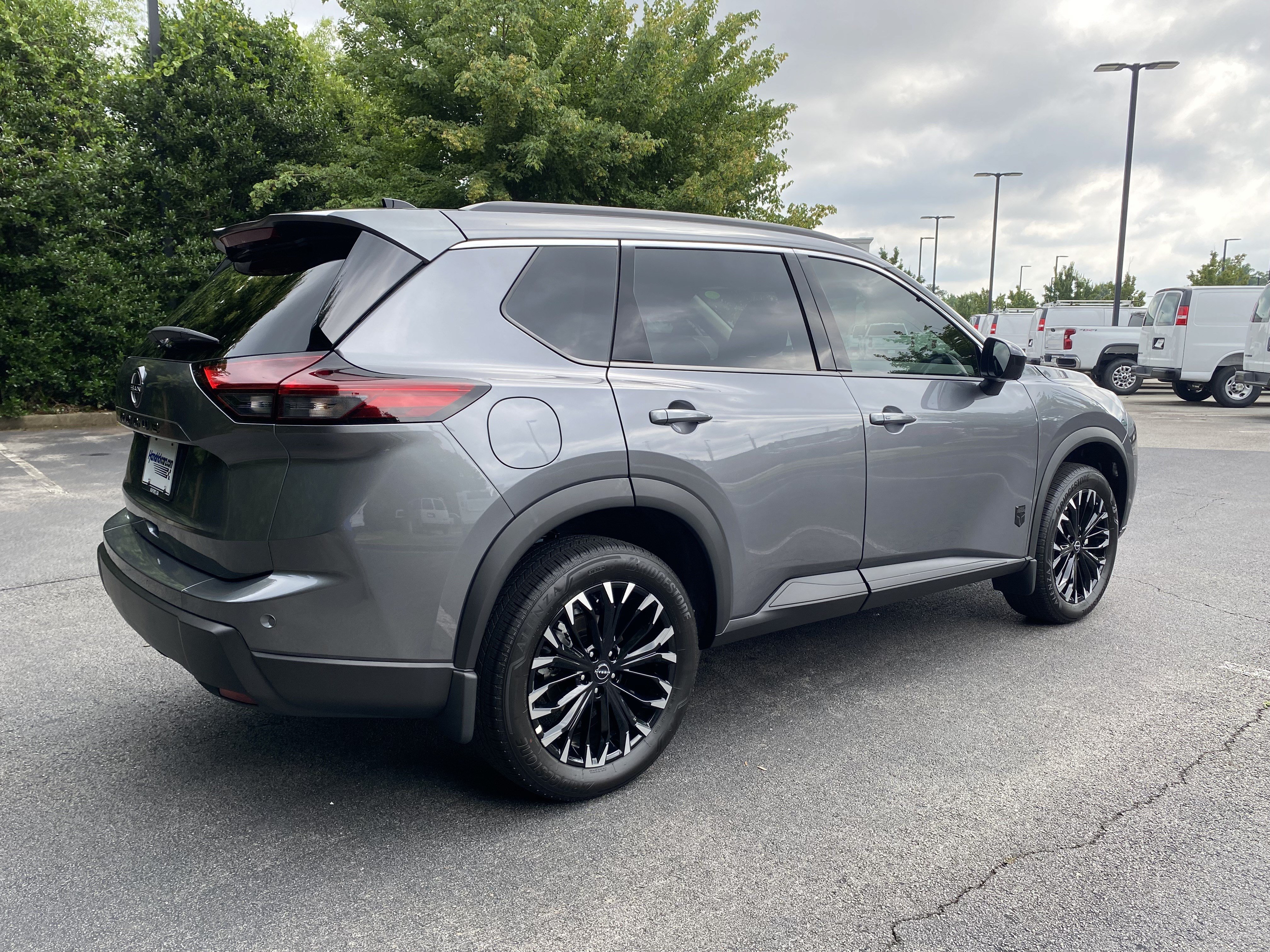 Used 2026 Nissan Rogue Dark Armor FWD image 9