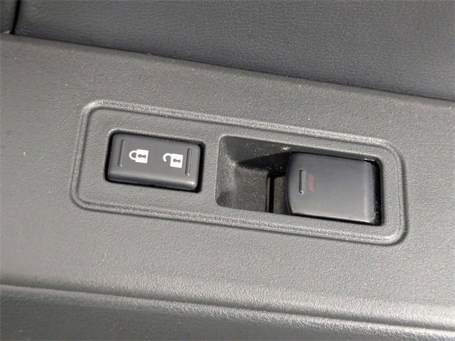 Used 2025 Nissan Frontier PRO-4X w/ Tow Package image 35