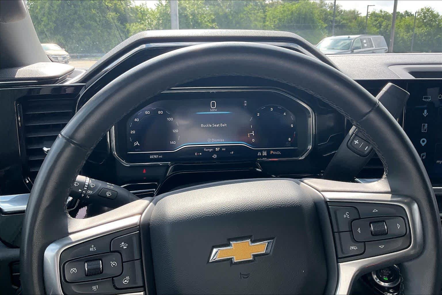 Used 2025 Chevrolet Silverado 2500 LT w/ Convenience Package AWD/4WD image 25