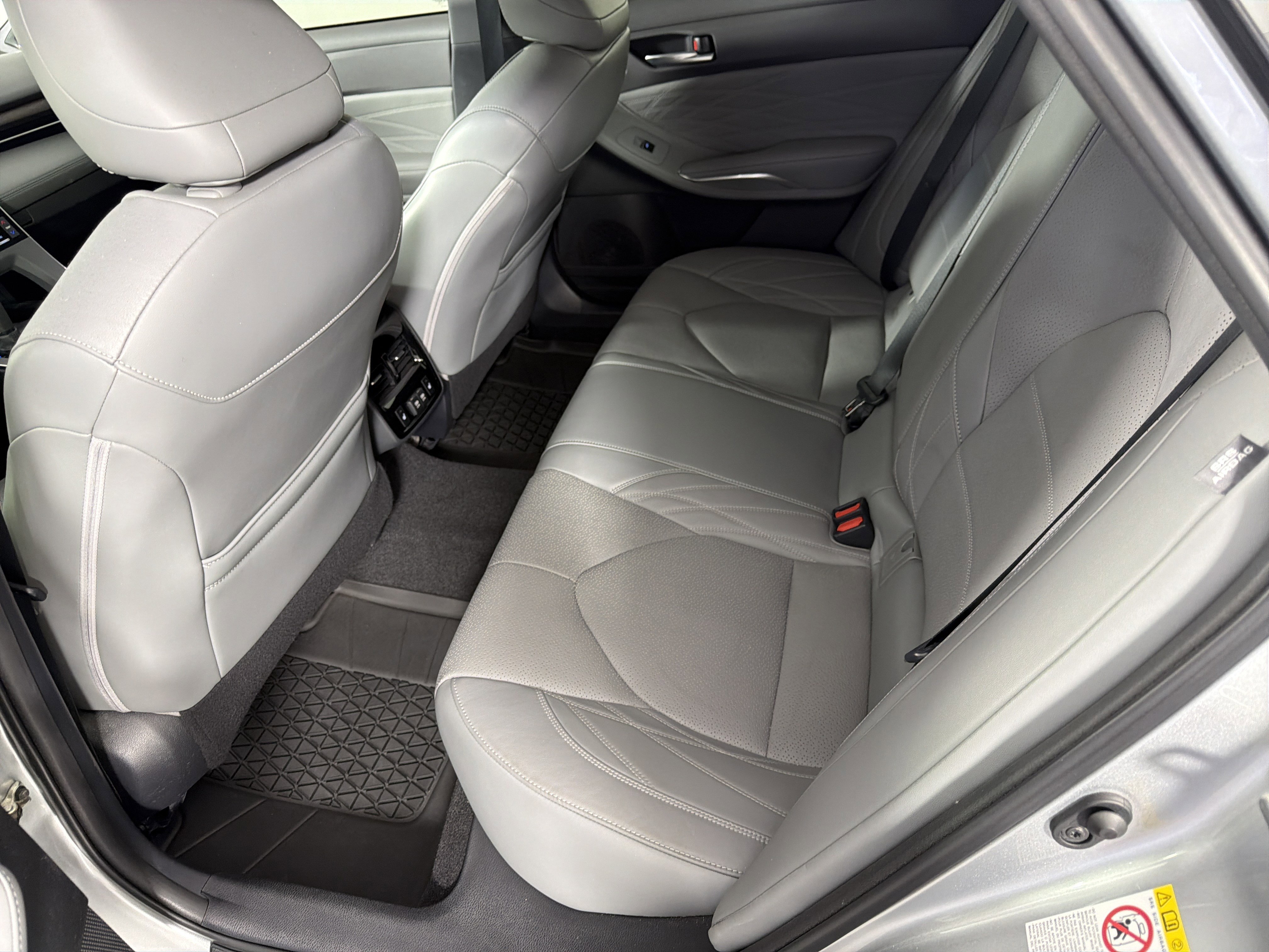 Used 2019 Toyota Avalon Limited w/ Advanced Safety Package FWD image 23
