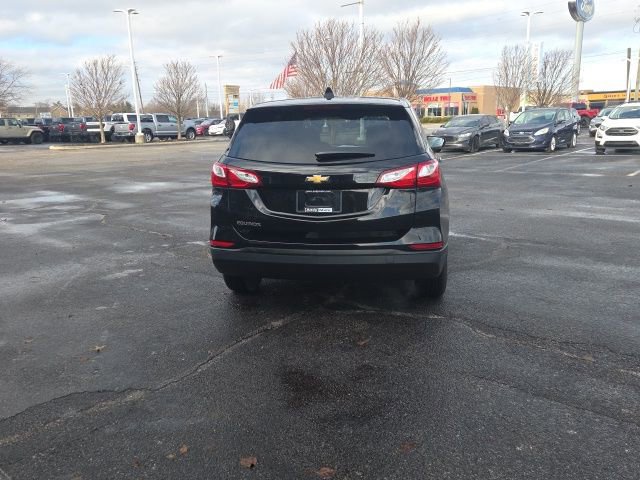 Used 2019 Chevrolet Equinox LS w/ LS Convenience Package image 9