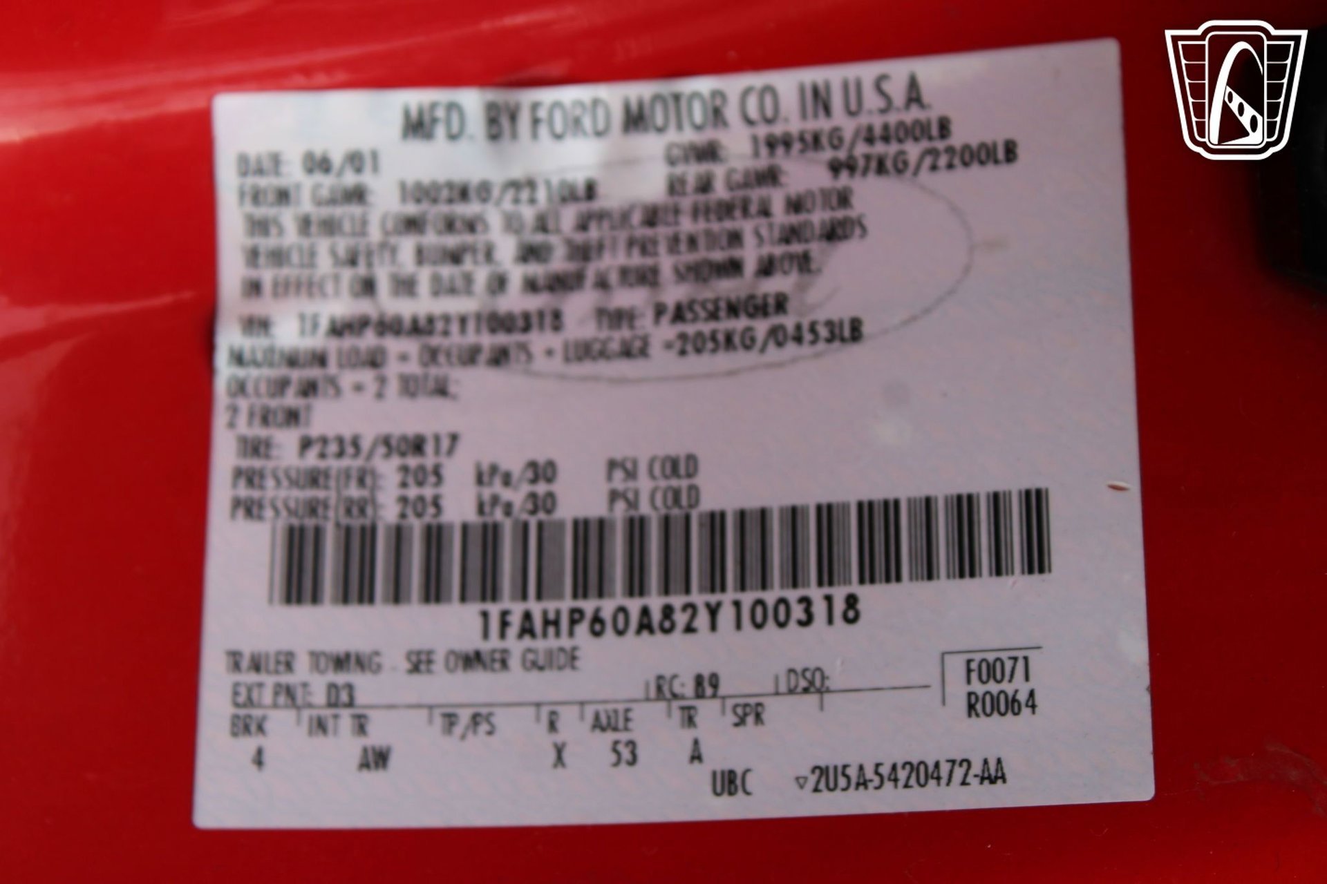 Used 2002 Ford Thunderbird image 2