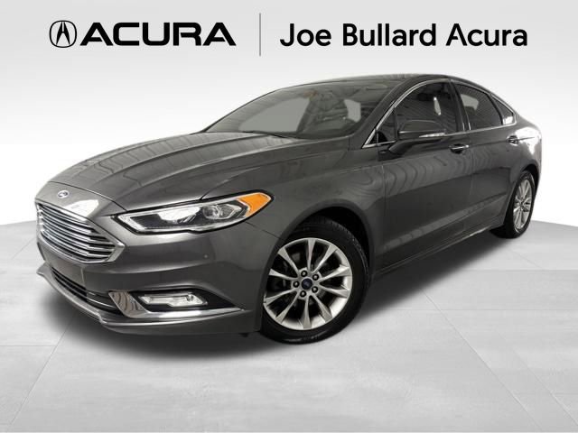 Used 2017 Ford Fusion SE image 1