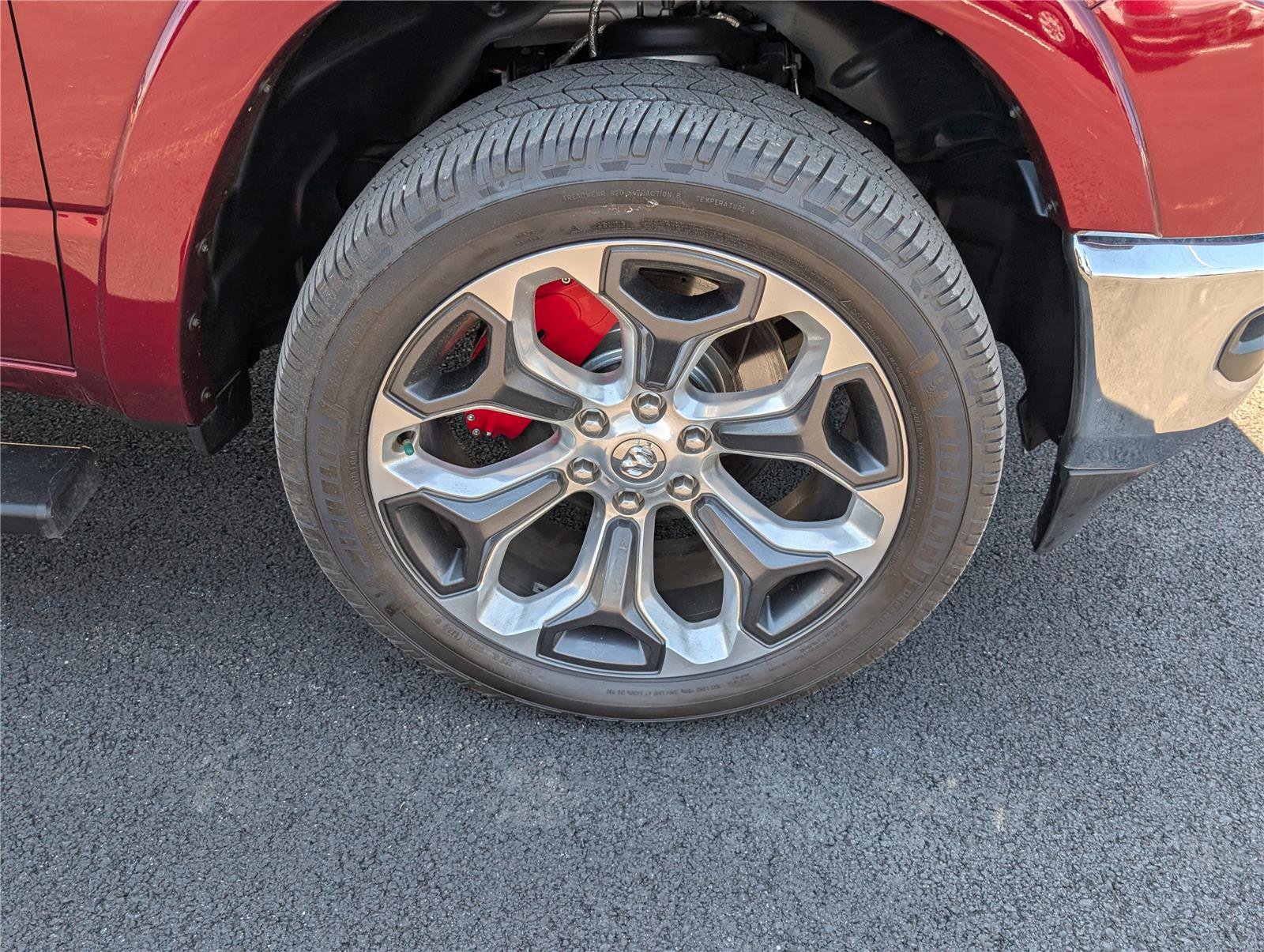 Used 2023 RAM 1500 Limited AWD/4WD image 9