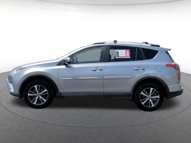 Used 2016 Toyota RAV4 XLE FWD image 2