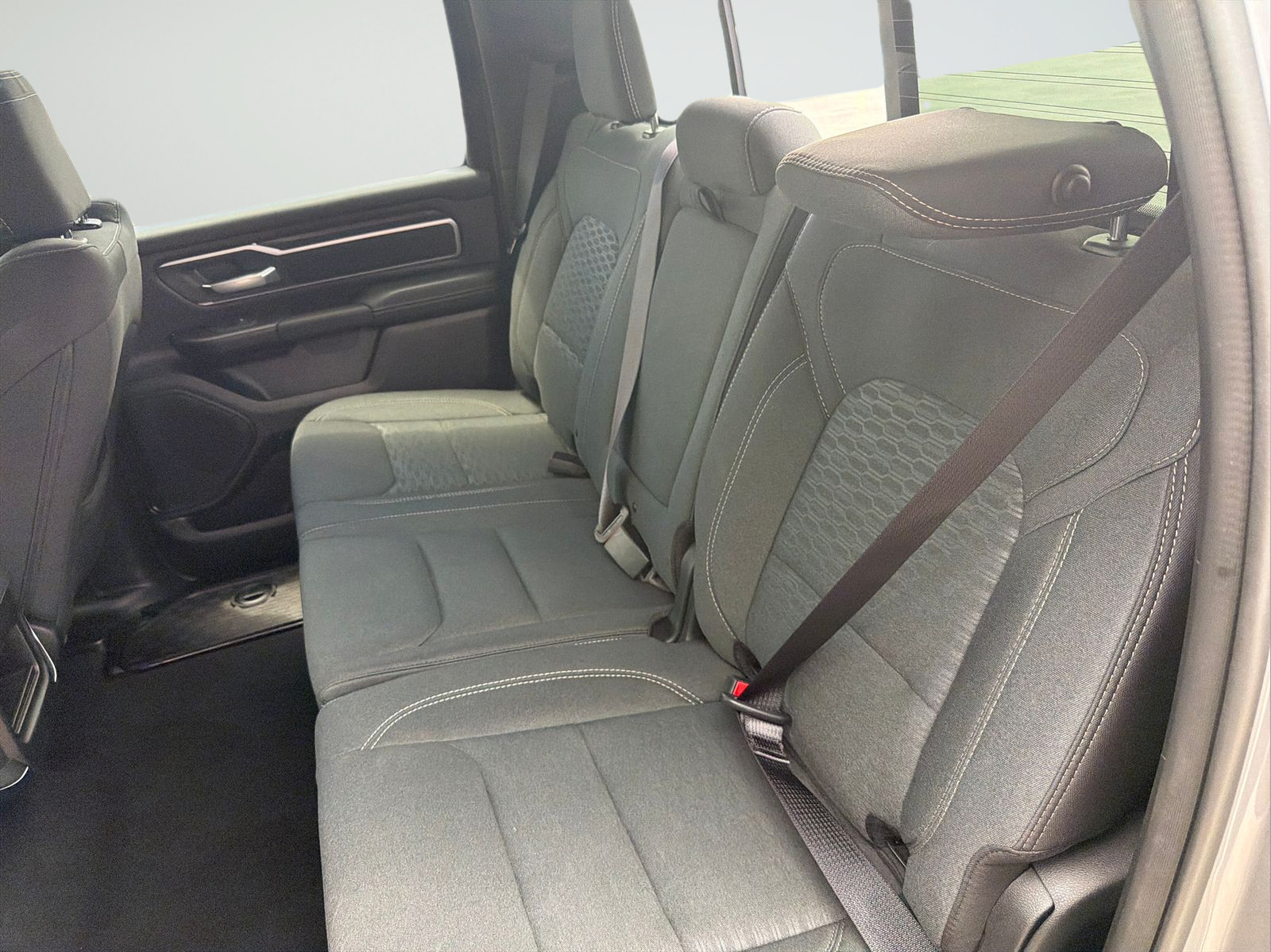 Used 2025 RAM 1500 Big Horn RWD image 31