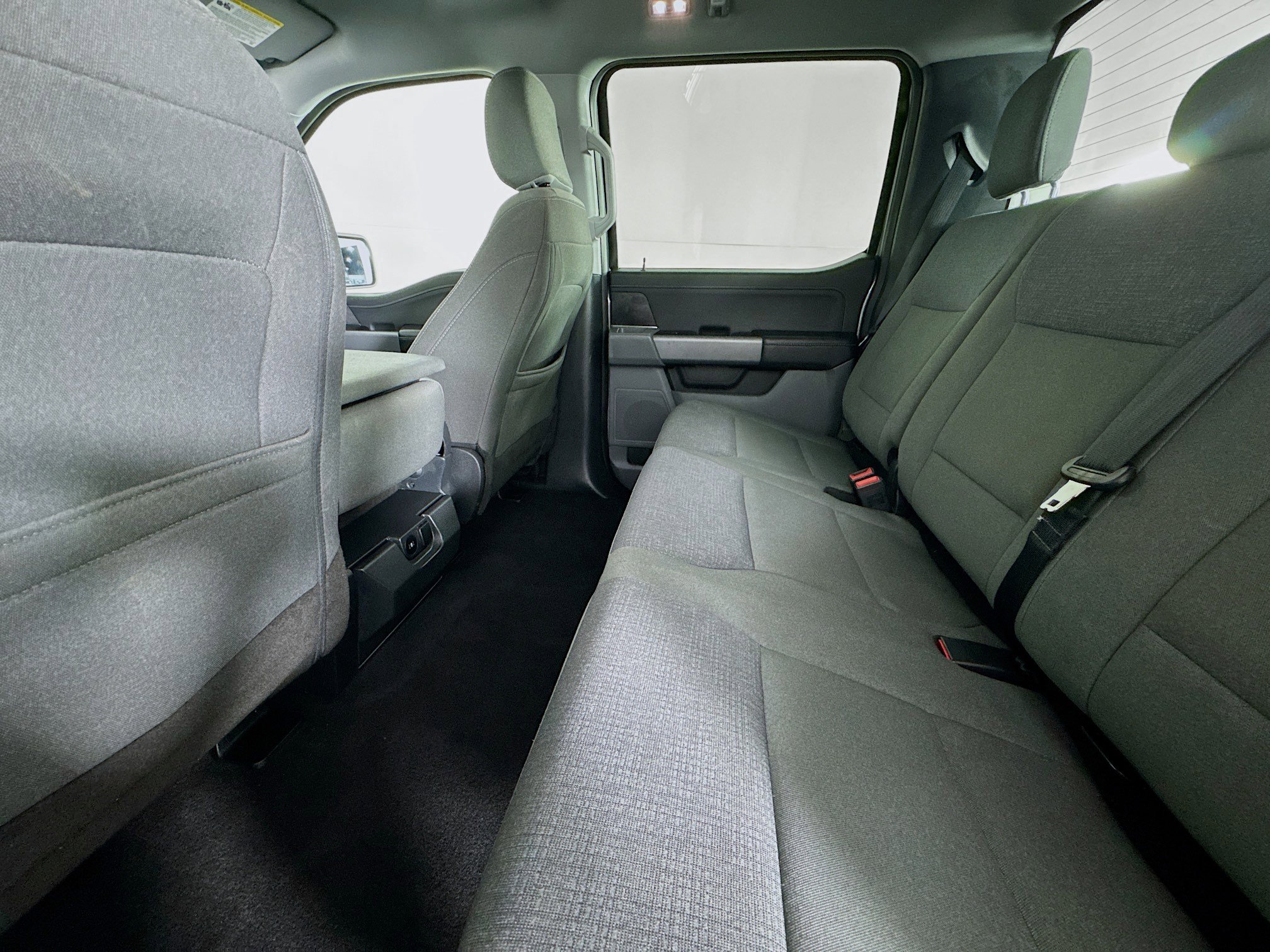 Used 2025 Ford F150 XLT w/ Equipment Group 301A Standard image 22