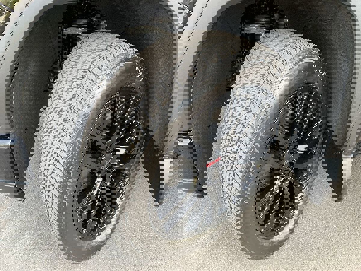 Used 2023 GMC Sierra 1500 Denali w/ Denali Reserve Package image 12