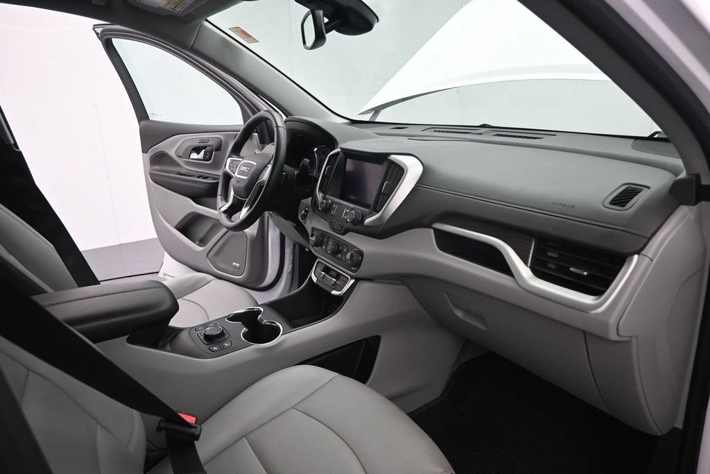 Used 2024 GMC Terrain SLT w/ Infotainment Package II FWD image 22