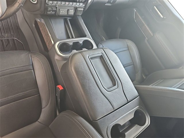 Used 2021 GMC Sierra 2500 Denali w/ Denali Ultimate Package image 23