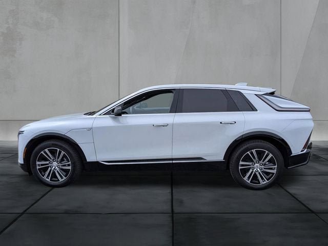 New 2026 Cadillac Lyriq Luxury RWD image 6