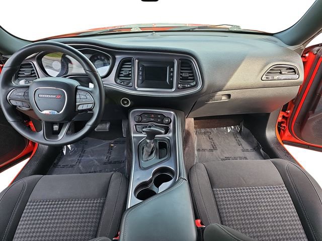 Used 2017 Dodge Challenger R/T w/ Blacktop Package image 9