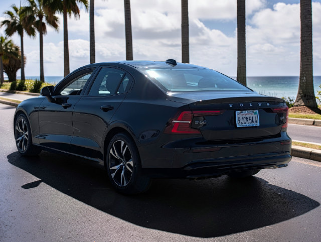 Used 2024 Volvo S60 B5 Core FWD image 7