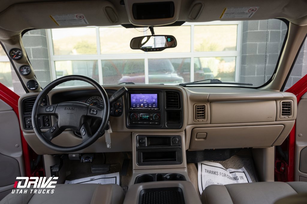 Used 2007 GMC Sierra 2500 SLT w/ Heavy-Duty Power Package image 26