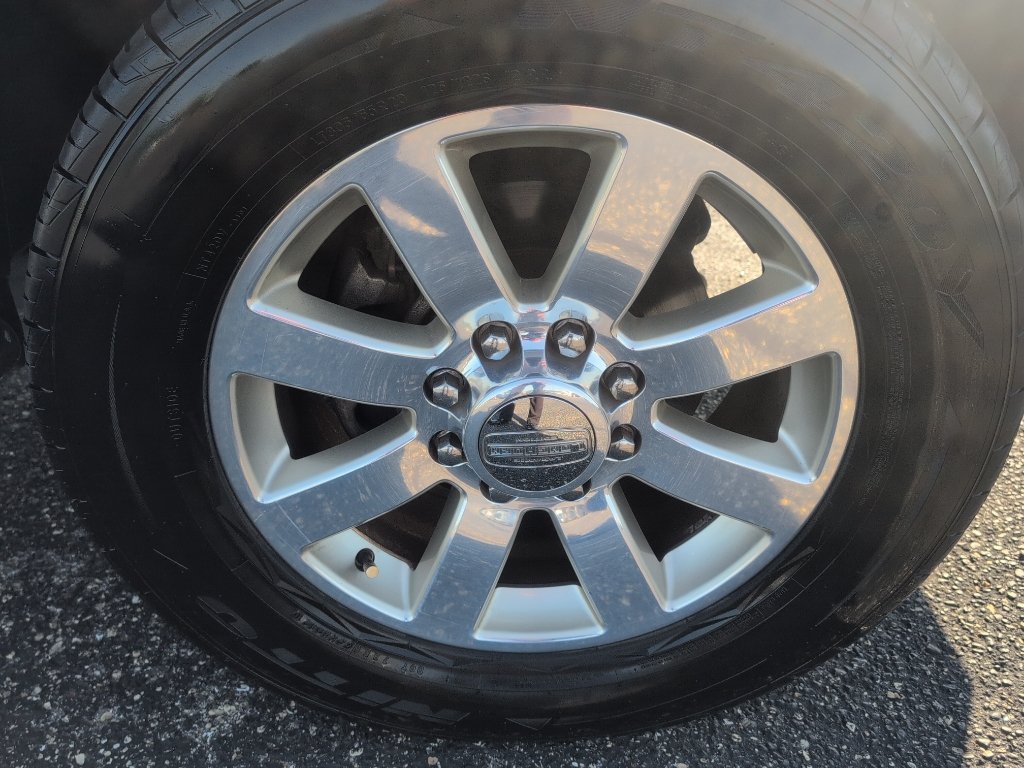 Used 2014 RAM 2500 Tradesman w/ Chrome Appearance Group AWD/4WD image 12